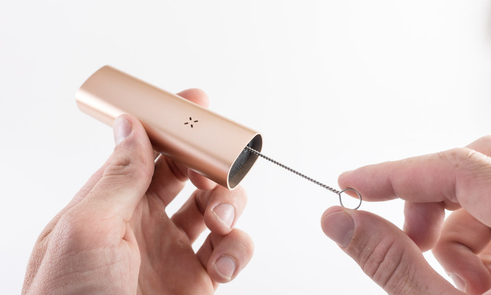 PAX 3 vaporizer cleaning