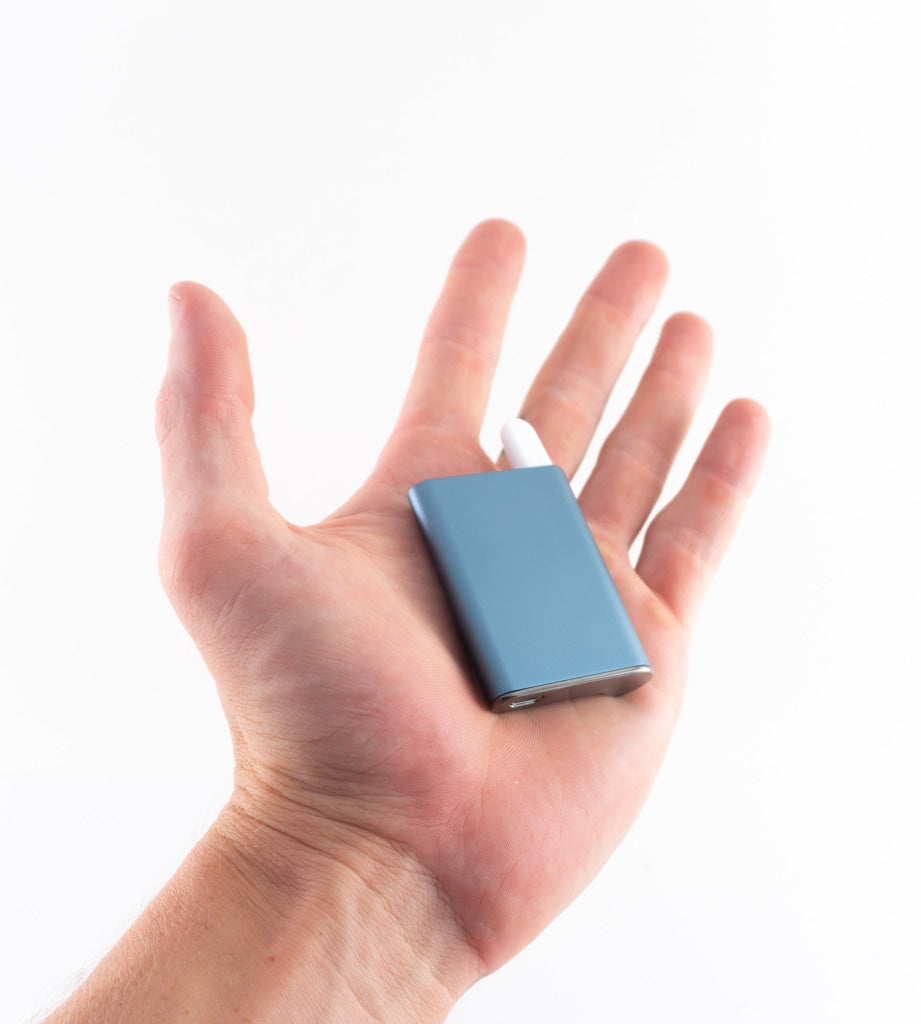 CCELL Palm 510 battery in hand